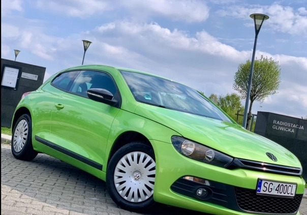 Volkswagen Scirocco cena 26990 przebieg: 200000, rok produkcji 2009 z Gliwice małe 56